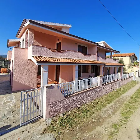 Miramare Vakantiehuis Budoni